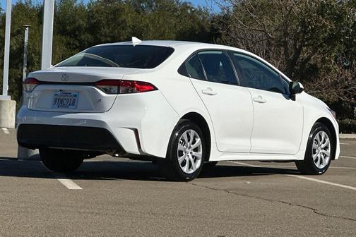 Ice Cap 2026 Toyota Corolla LE