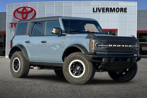 2023 Ford Bronco Badlands