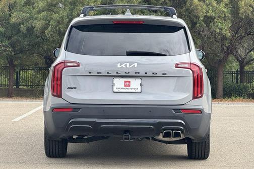 Wolf Gray 2022 Kia Telluride SX