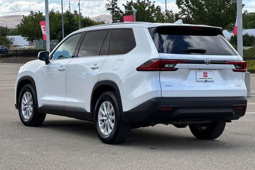 Wind Chill Pearl 2025 Toyota Grand Highlander XLE