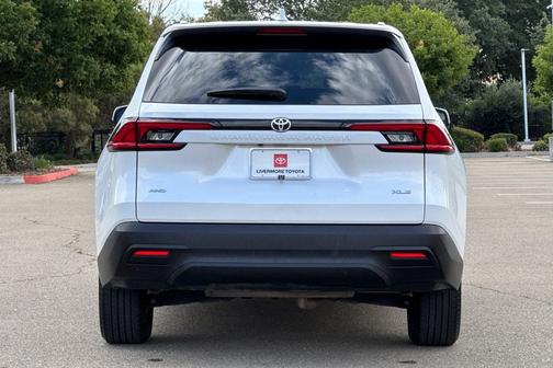 Wind Chill Pearl 2025 Toyota Grand Highlander XLE