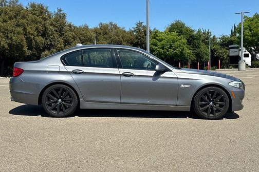 Space Gray Metallic 2011 BMW 535 535i