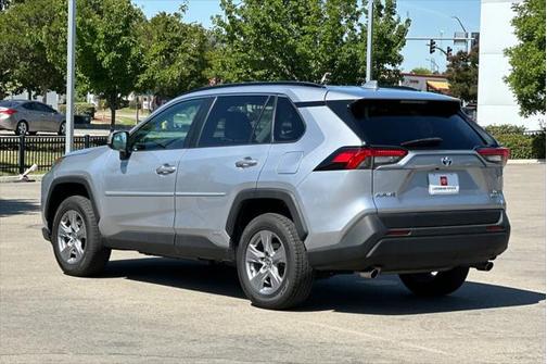 2023 Toyota RAV4 Hybrid LE