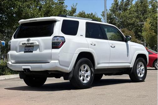 2021 Toyota 4Runner SR5