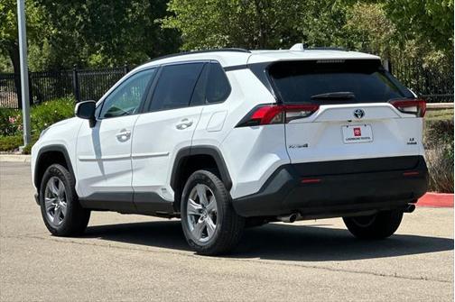 2023 Toyota RAV4 Hybrid LE
