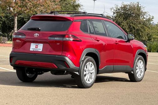 2026 Toyota Corolla Cross LE