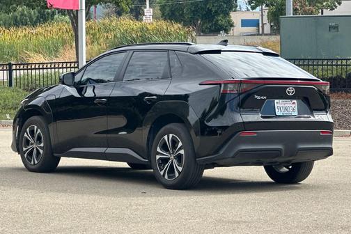 2023 Toyota bZ4X XLE