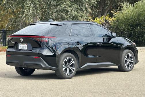 2023 Toyota bZ4X XLE