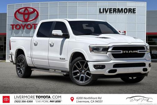 Bright White Clearcoat 2021 RAM 1500 Laramie