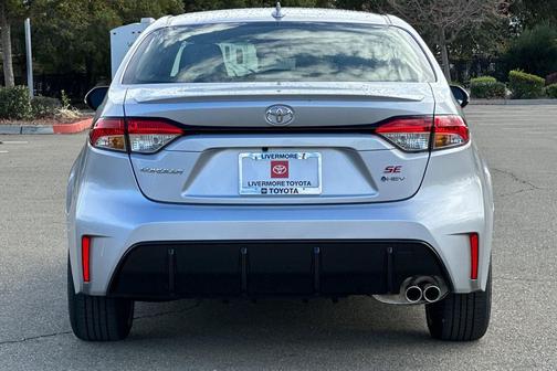 2026 Toyota Corolla Hybrid SE