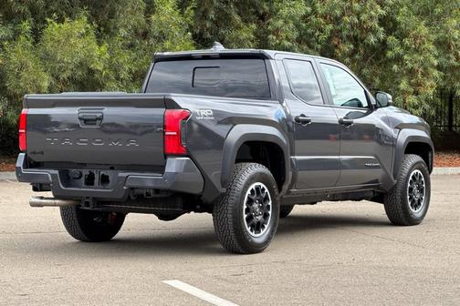 2025 Toyota Tacoma TRD Off-Road