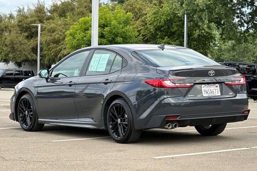 Underground 2026 Toyota Camry SE