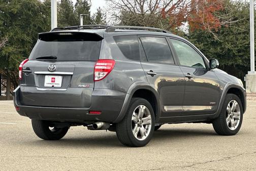 2011 Toyota RAV4 Sport