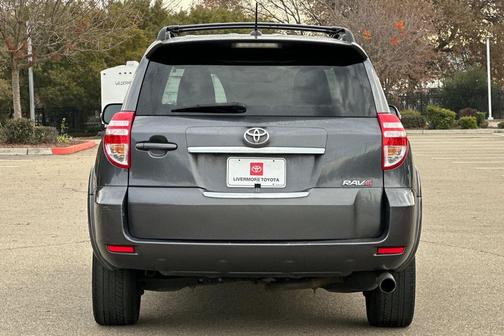 2011 Toyota RAV4 Sport
