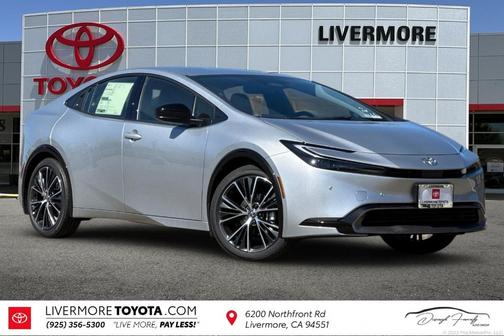 2025 Toyota Prius XLE