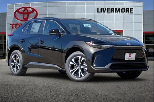 2025 Toyota bZ4X XLE