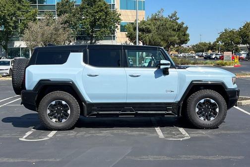2025 GMC HUMMER EV SUV 2X