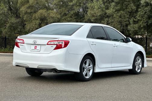 2013 Toyota Camry SE