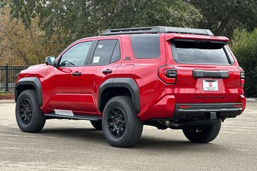 2025 Toyota 4Runner TRD Off Road Premium