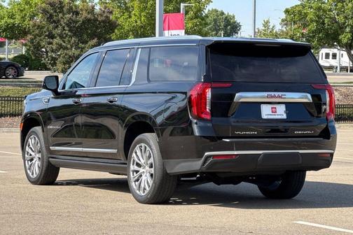Onyx Black 2023 GMC Yukon XL Denali