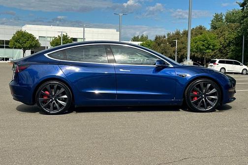 Deep Blue Metallic 2020 Tesla Model 3 Performance