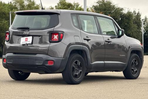 2016 Jeep Renegade Sport