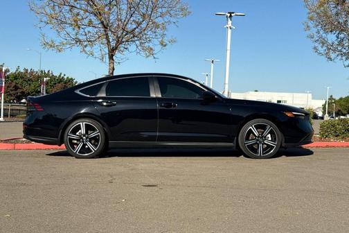 2024 Honda Accord Hybrid Base