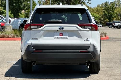 2024 Toyota RAV4 Hybrid LE