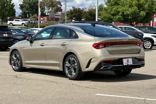 Crystal Beige 2022 Kia K5 EX