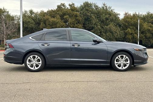 2023 Honda Accord LX 1.5T