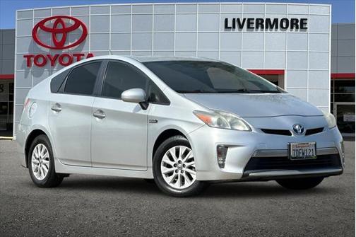 2014 Toyota Prius Plug-in Advanced
