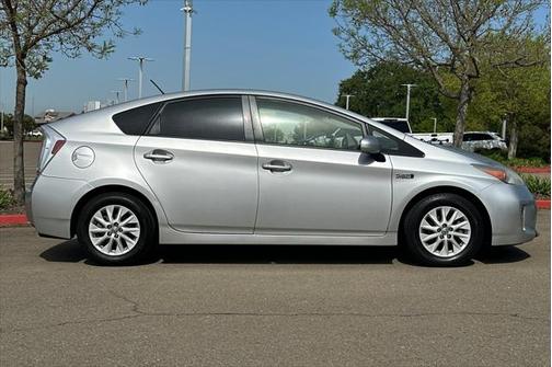 2014 Toyota Prius Plug-in Advanced