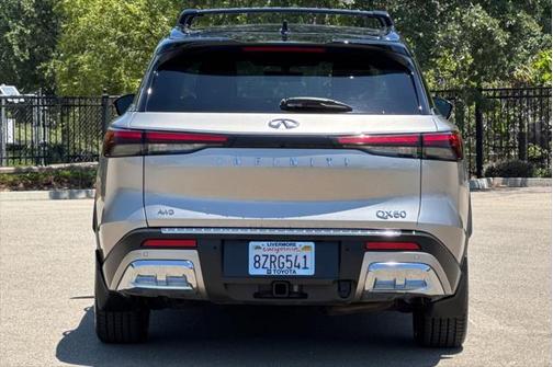 2022 INFINITI QX60 AUTOGRAPH