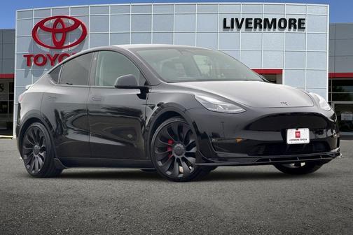 2022 Tesla Model Y Performance Dual Motor All-Wheel Drive