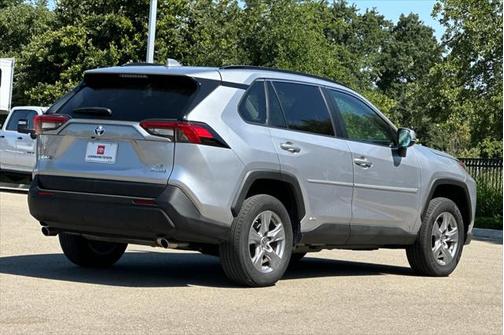 2023 Toyota RAV4 Hybrid LE