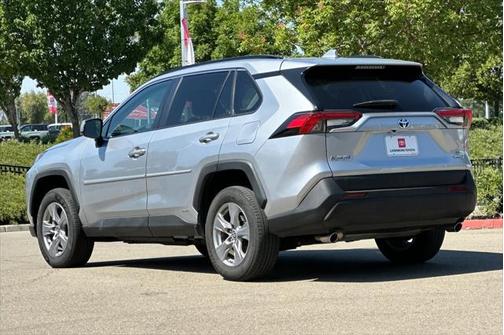 2023 Toyota RAV4 Hybrid LE