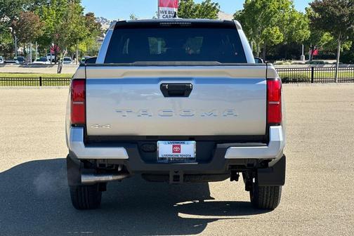 01j9 2026 Toyota Tacoma SR5