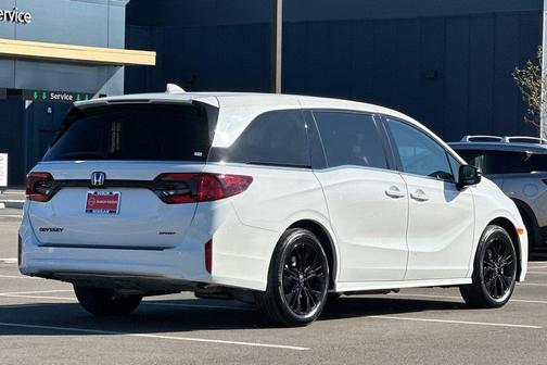 Platinum White 2026 Honda Odyssey Sport-L