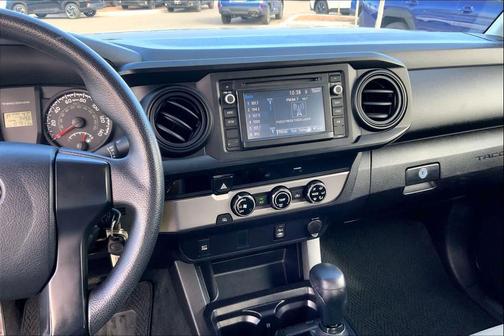 2016 Toyota Tacoma SR