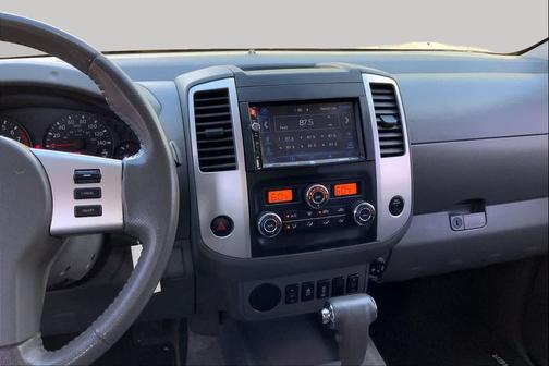 Arctic Blue Metallic 2018 Nissan Frontier SV