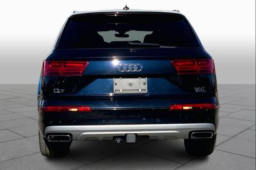 2017 Audi Q7 3.0T Premium