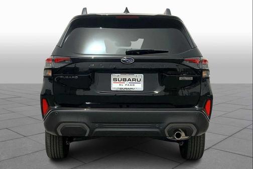CBS/Crystal Bla 2025 Subaru Forester Hybrid Limited