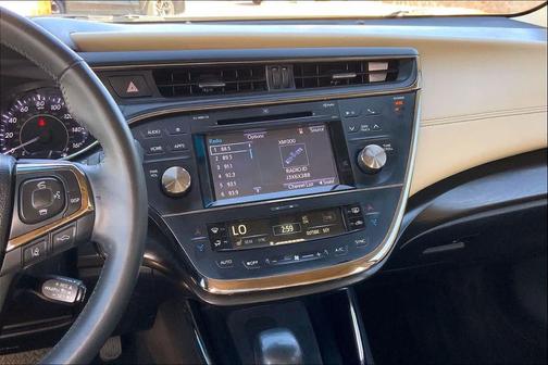 2016 Toyota Avalon Hybrid Limited