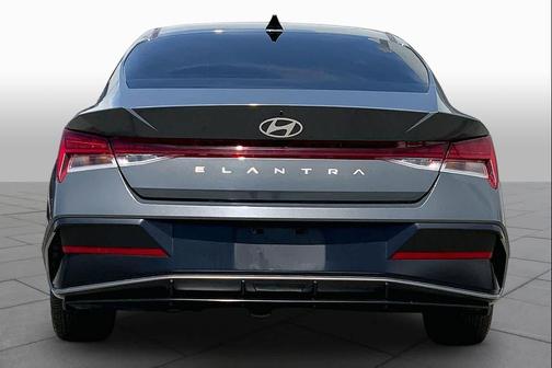 Ecotronic Gray 2024 Hyundai ELANTRA SEL