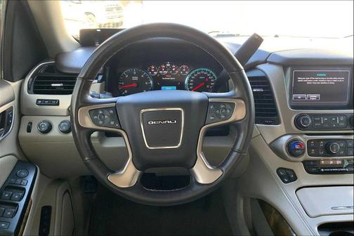 2017 GMC Yukon XL Denali