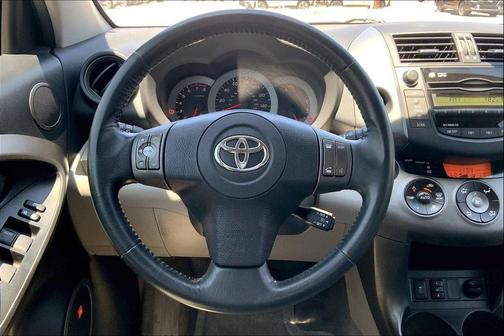 2011 Toyota RAV4 Limited