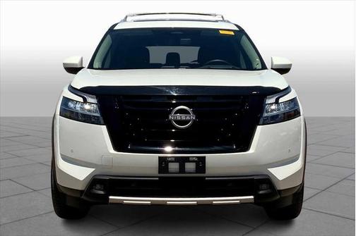 2024 Nissan Pathfinder Platinum 4WD