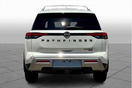 2024 Nissan Pathfinder Platinum 4WD