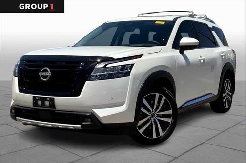 2024 Nissan Pathfinder Platinum 4WD