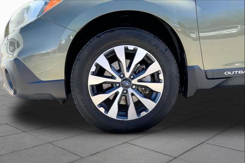 Wilderness Green Metallic 2016 Subaru Outback 2.5i Limited